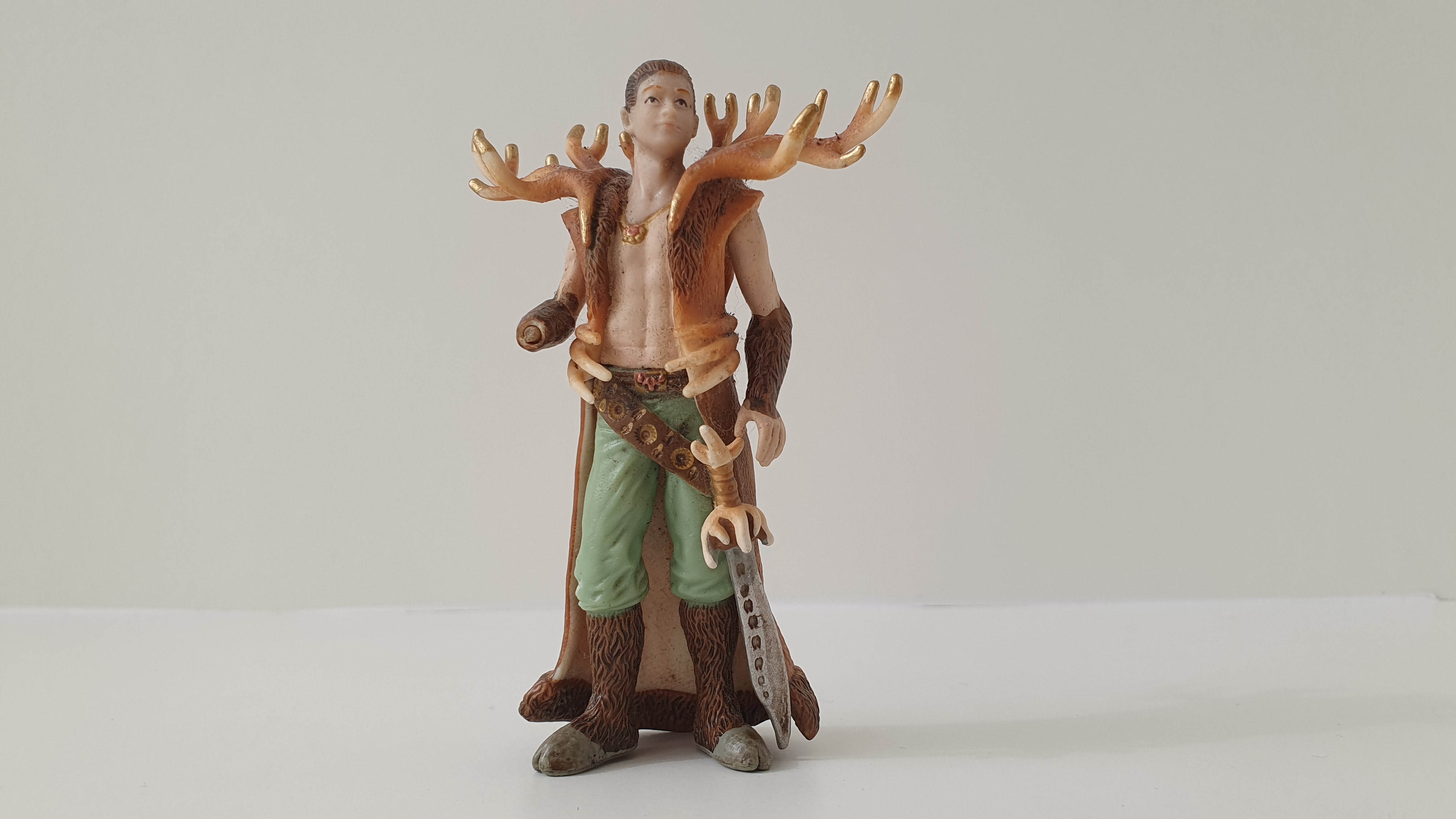 Apricum ( Red Deer) bez ruky 70430