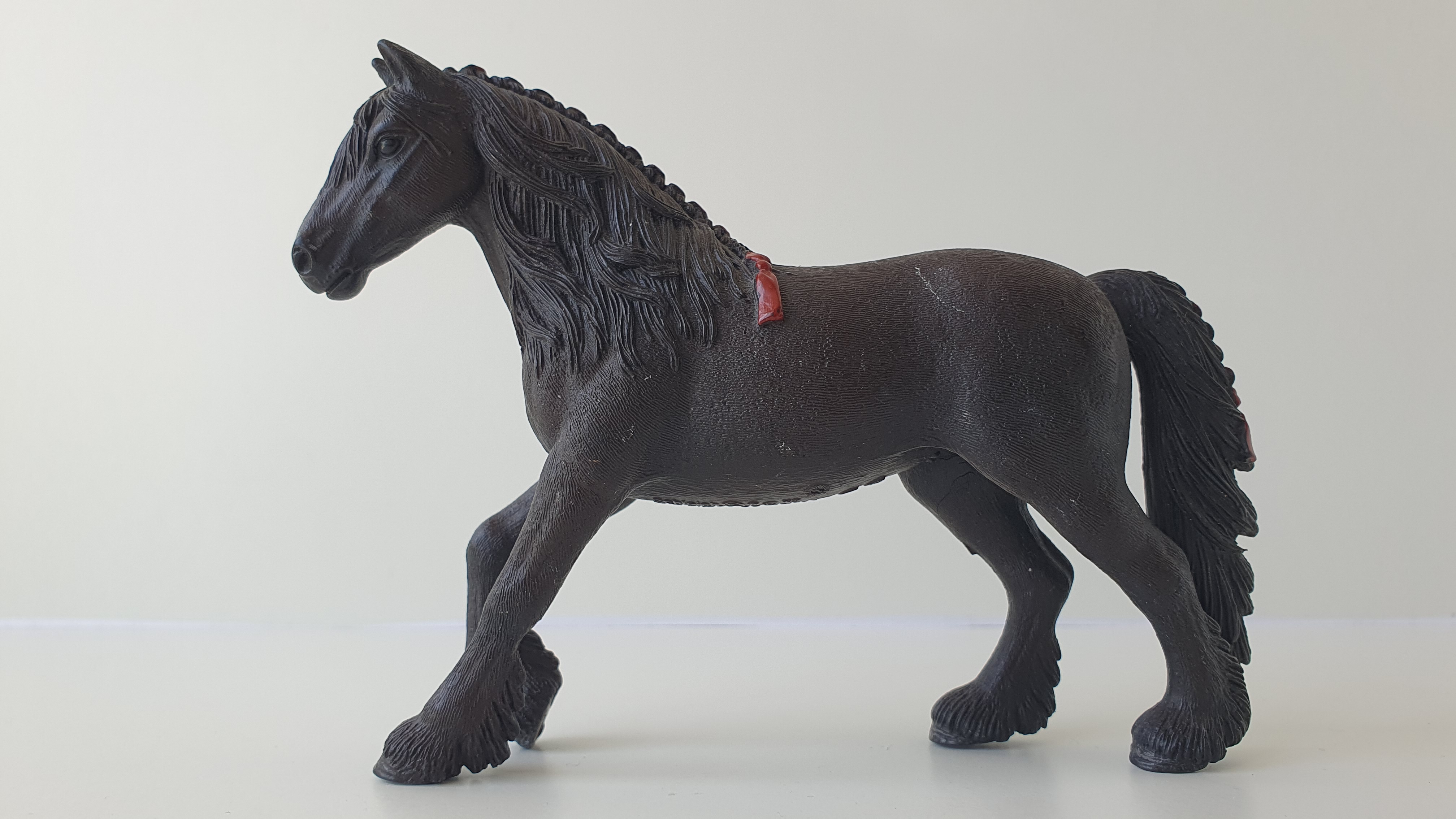 Fríská klisna 13749, model 2013