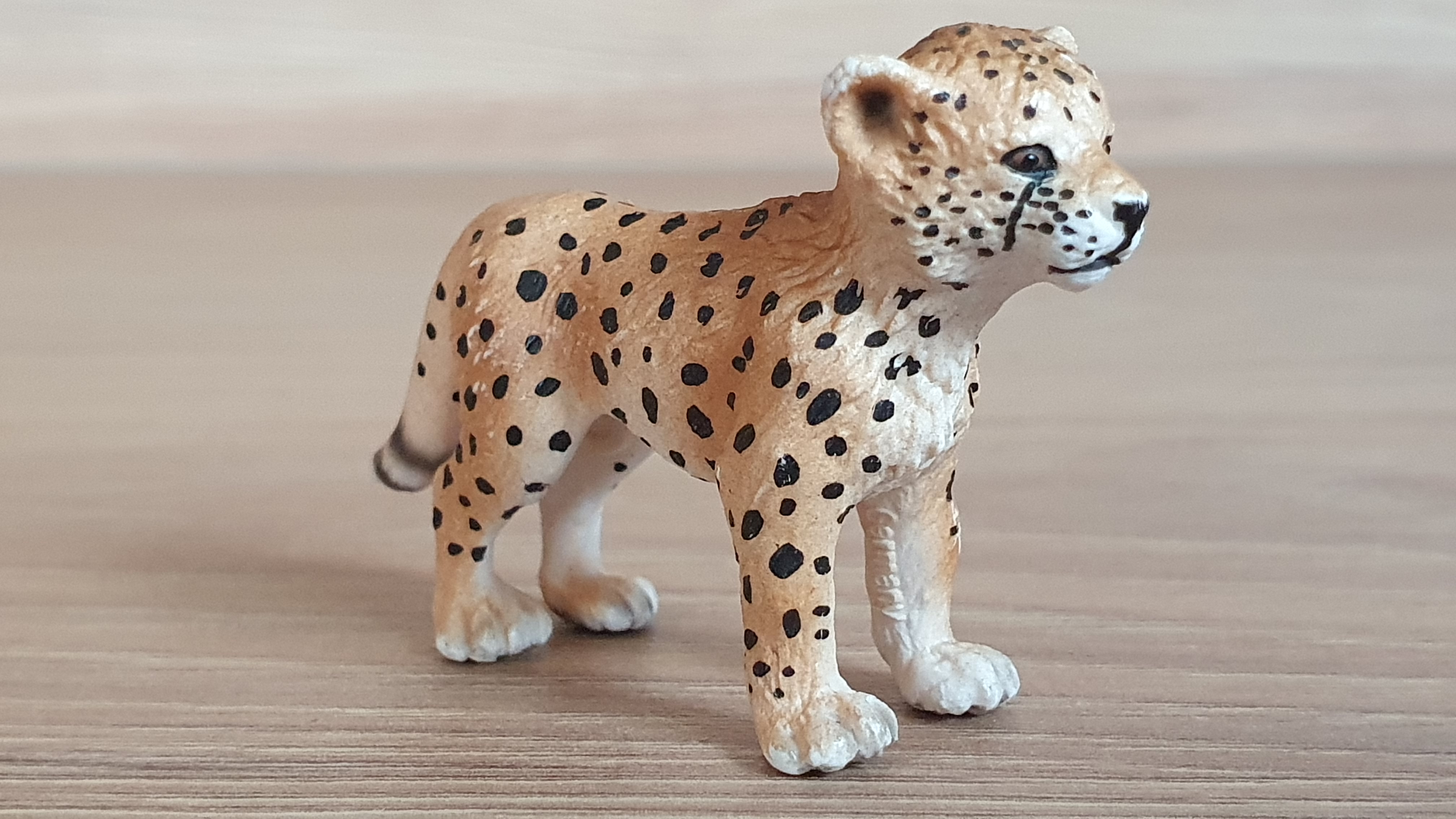 gepard mládě 14327, model 2003