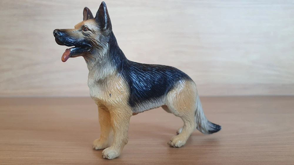 Německý ovčák 16333, model 2003