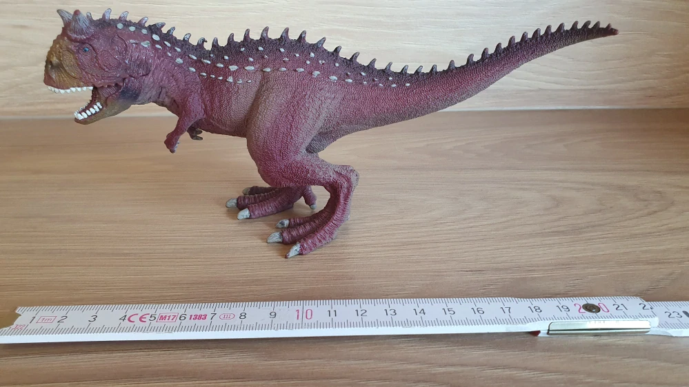 Carnotaurus 14527, model 2012