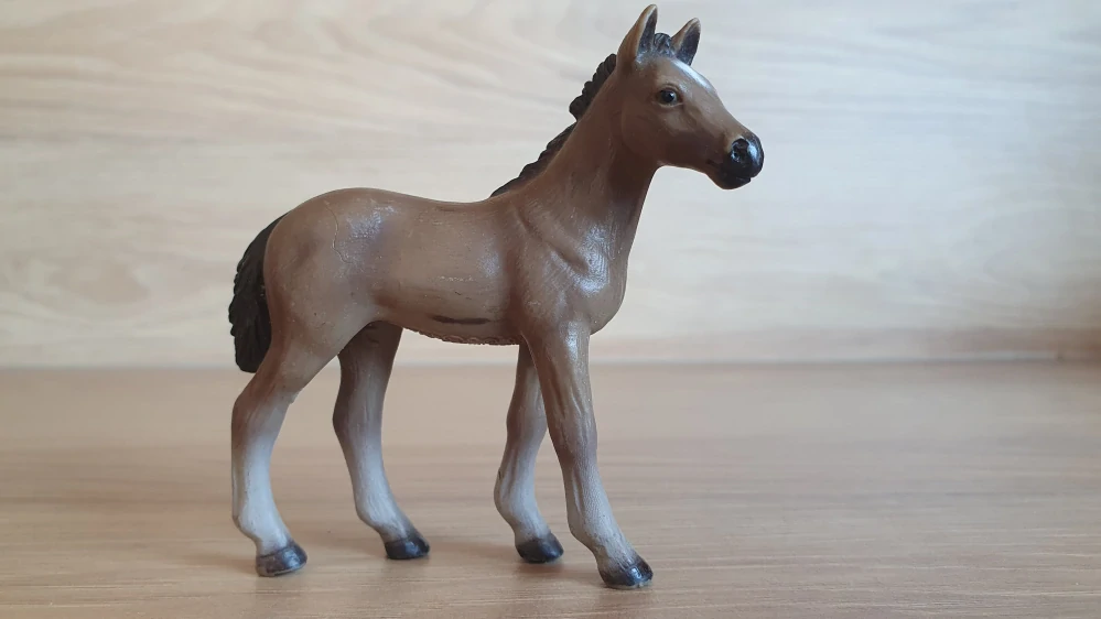 Hannoverské hříbě 13277, model 2003