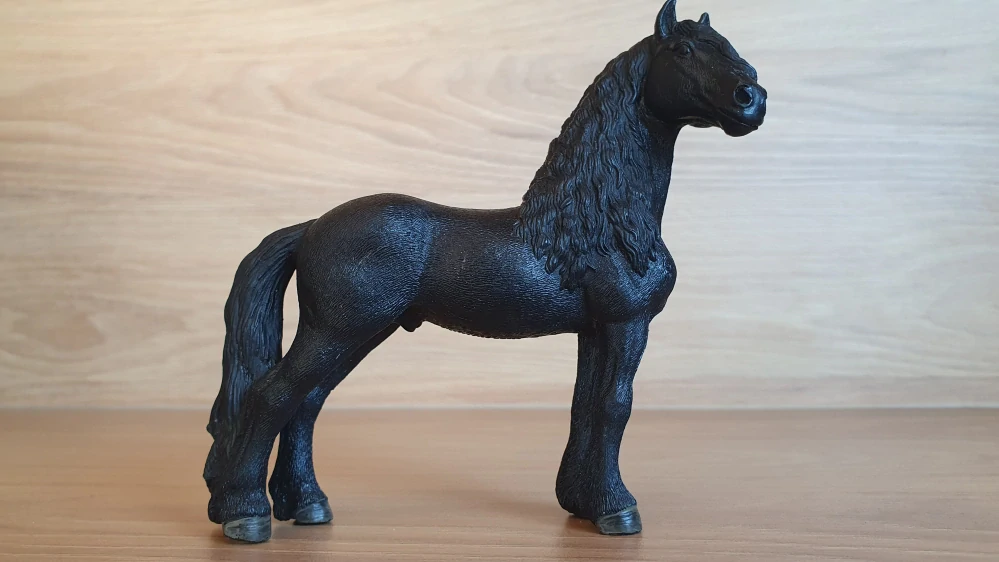Fríský hřebec 13792, model 2014