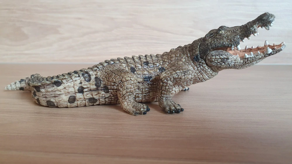 krokodýl s pohyblivou čelistí 14736, model 2014