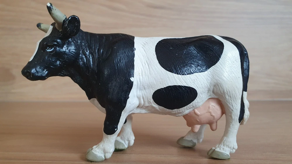 kráva 13214, model 1990