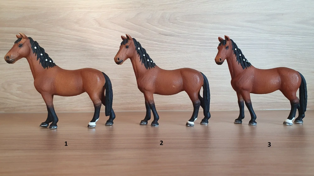 Schleich 13757 Trakehner klisna 2013