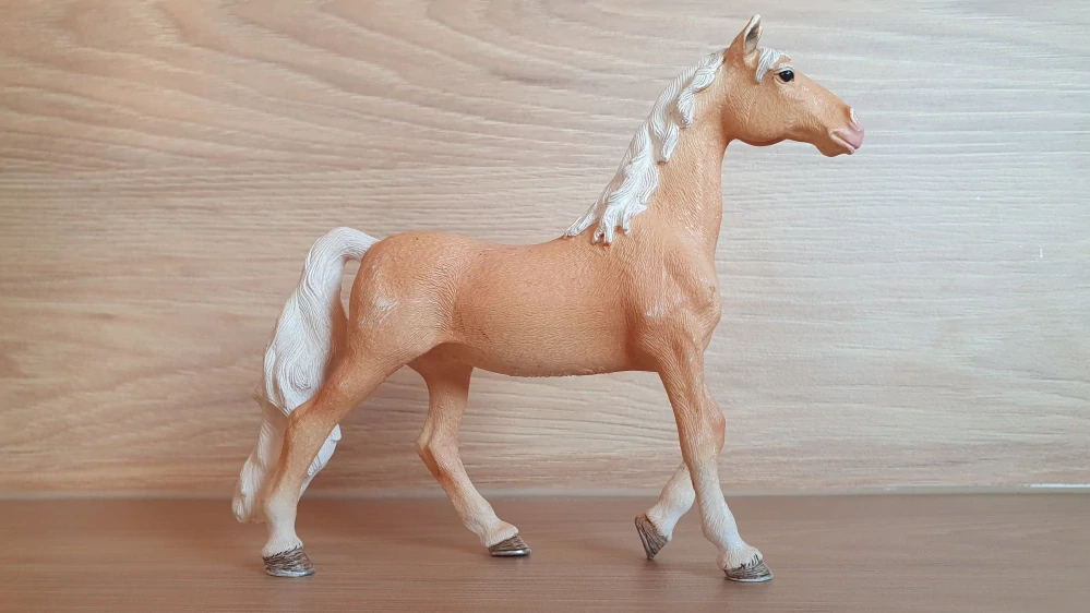 Americká jezdecká klisna 13912, model 2019