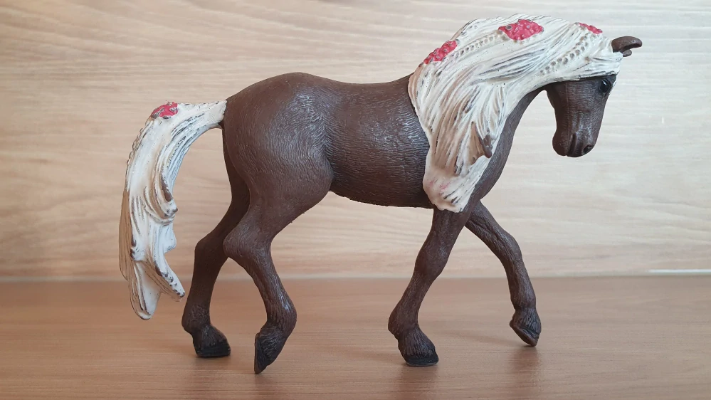 Klisna Rocky 42469, model 2018