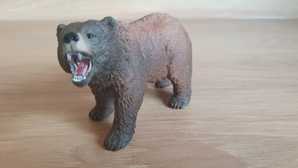 medvěd Grizzly 14685, model 2012