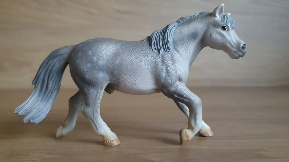 Jezdecký poník poník 13298, model 2004