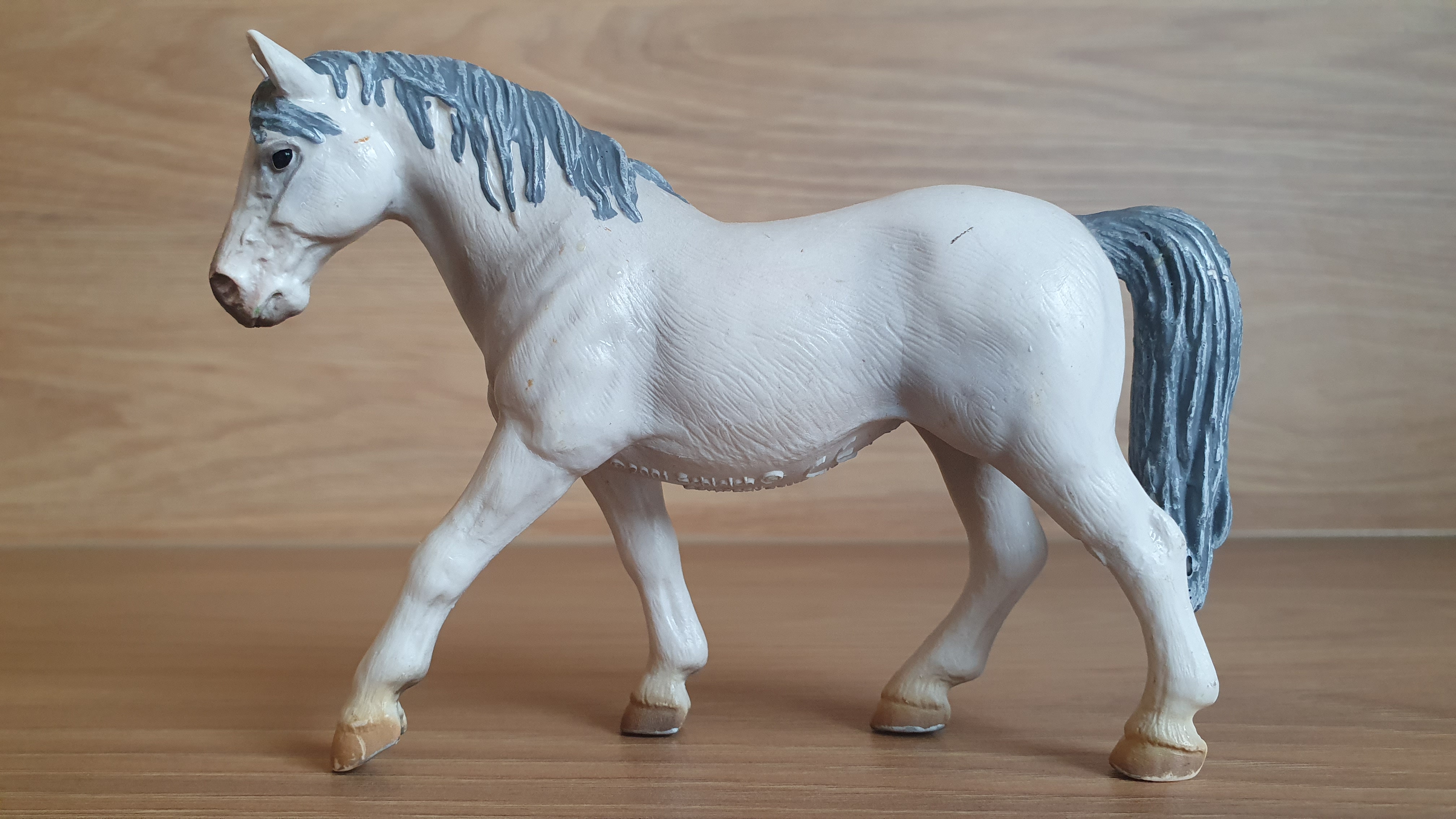 Lipicánská klisna 13603, model 2001