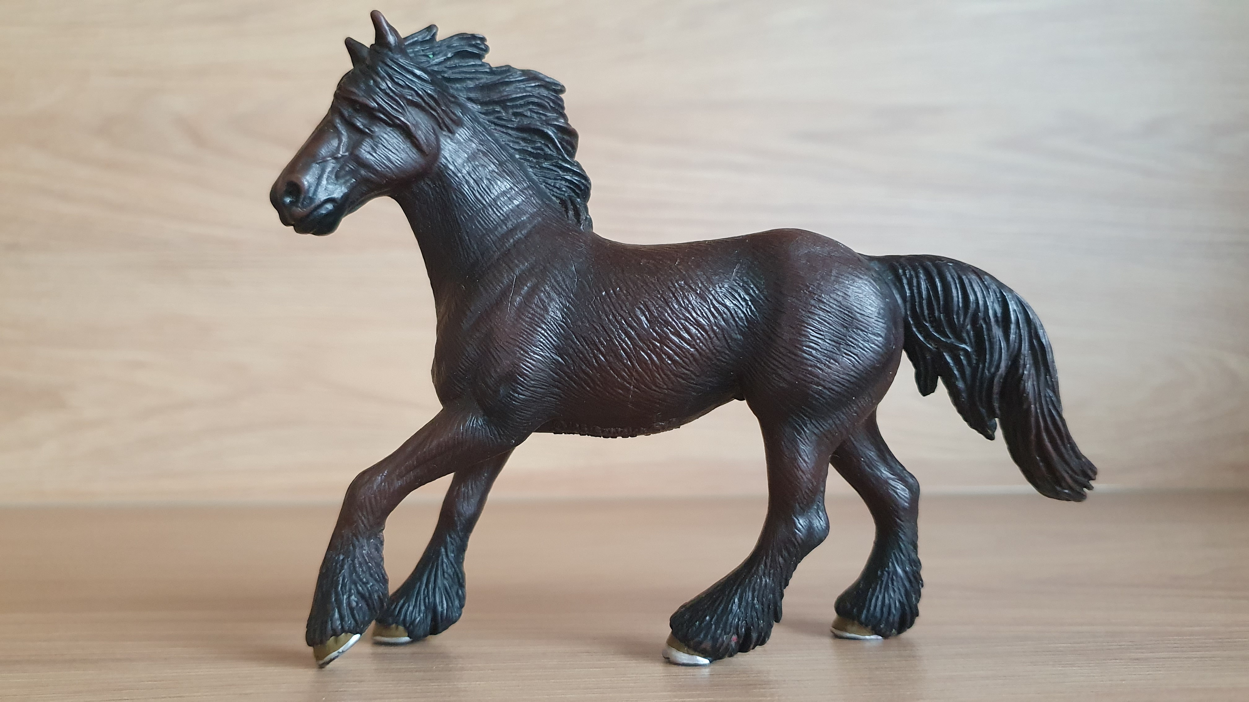 Fríská klisna 13604, model 2005