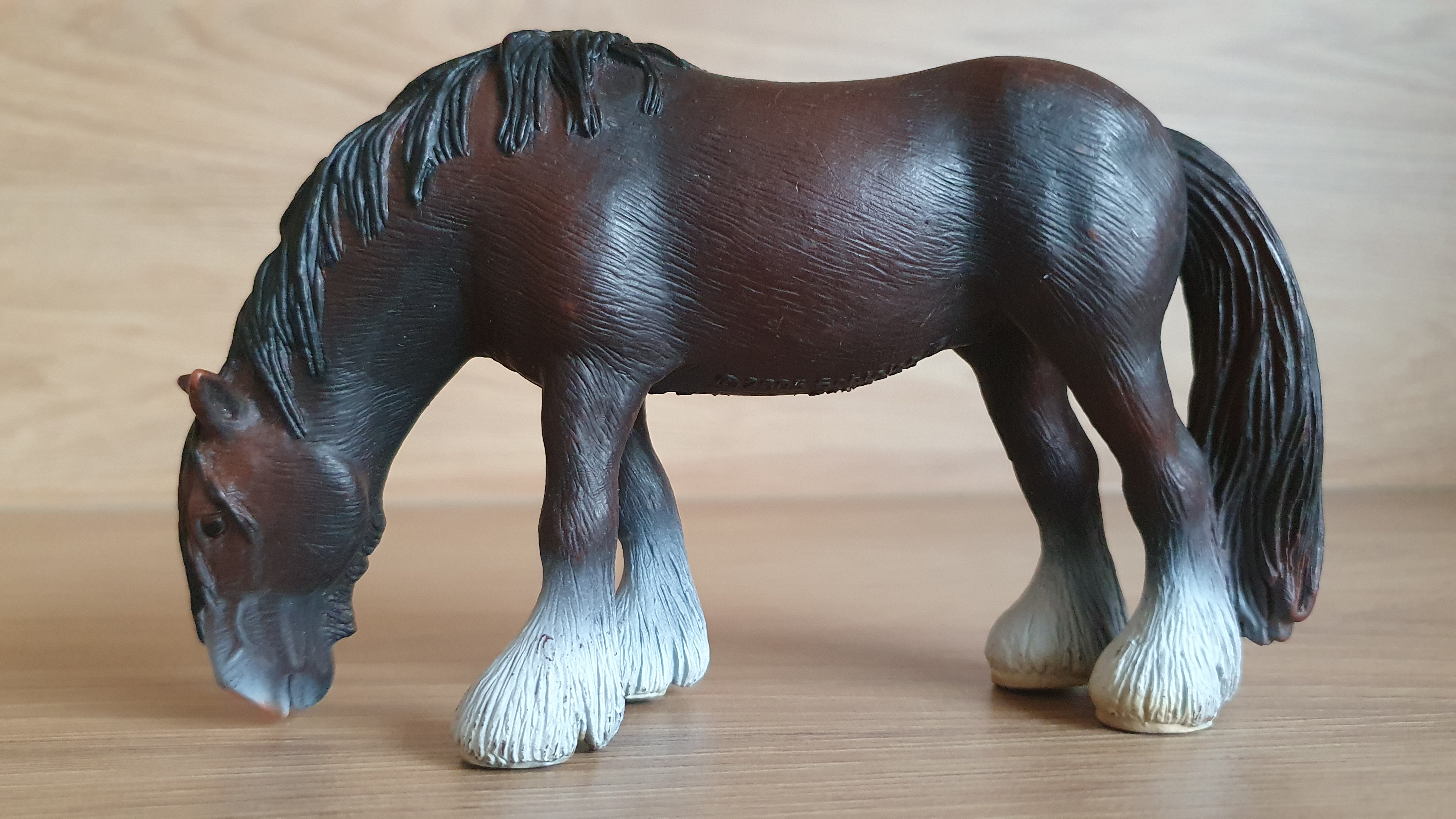 Shirská klisna 13605, model 2005