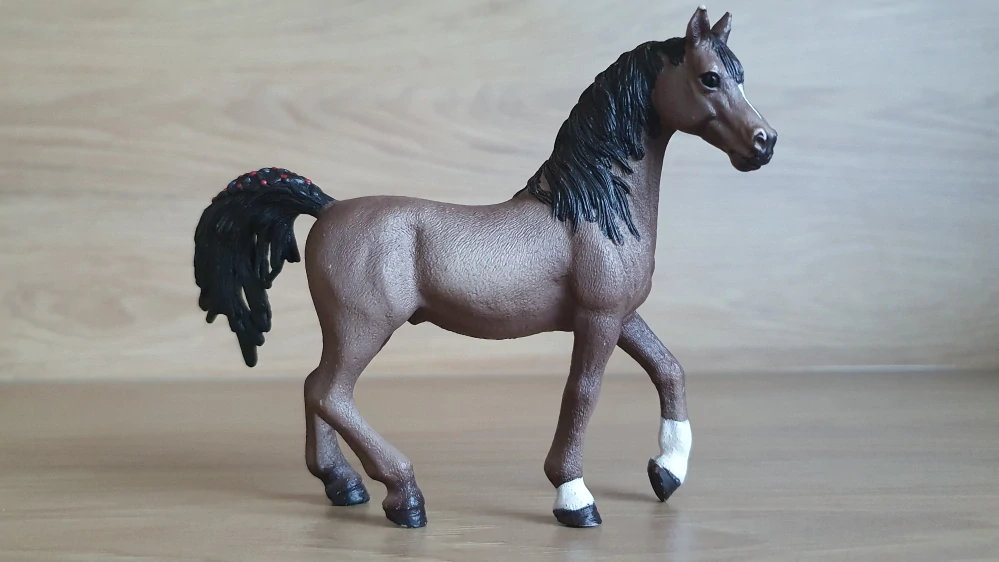 Arabský hřebec 13907, model 2015