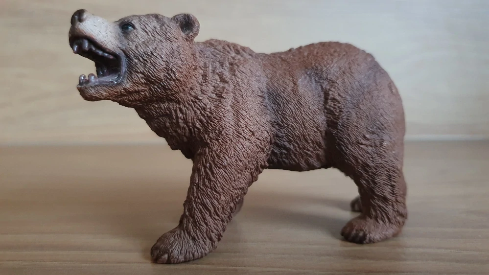 medvěd Grizzly 14685, model 2012