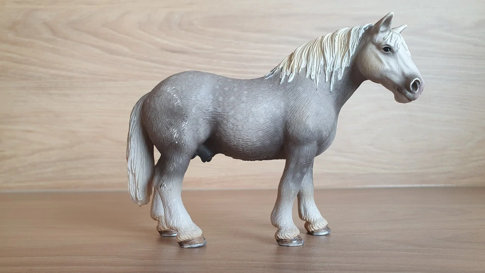 Hřebec Percheron 13623, model 2006