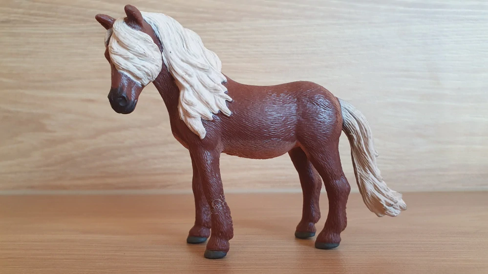 Islandská klisna edice McDonalds No 6, model 2019