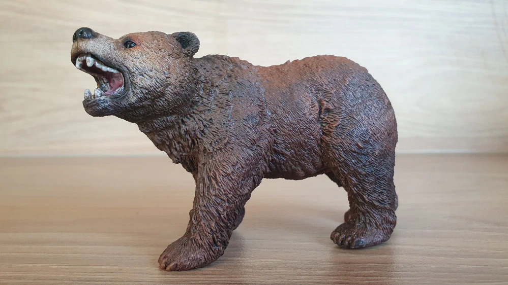 medvěd Grizzly 14685, model 2012