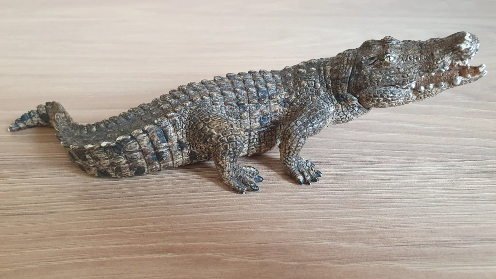krokodýl s pohyblivou čelistí 14736, model 2014