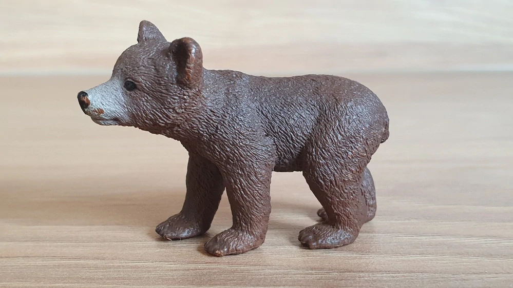 medvídě hnědé 42473, model 2018