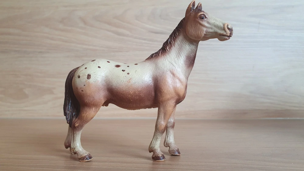 Appaloosa hřebec 13229, model 1995