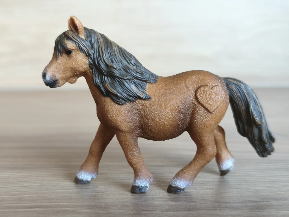 Shetlandský poník 13750, model 2013