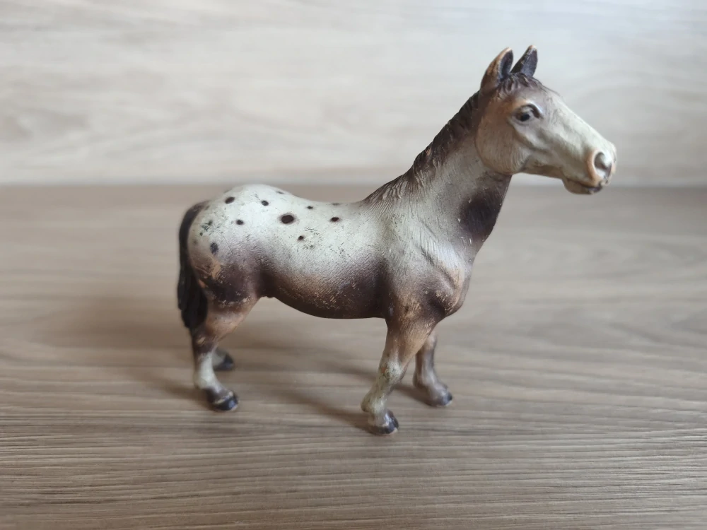 Appaloosa hřebec 13229, model 1995