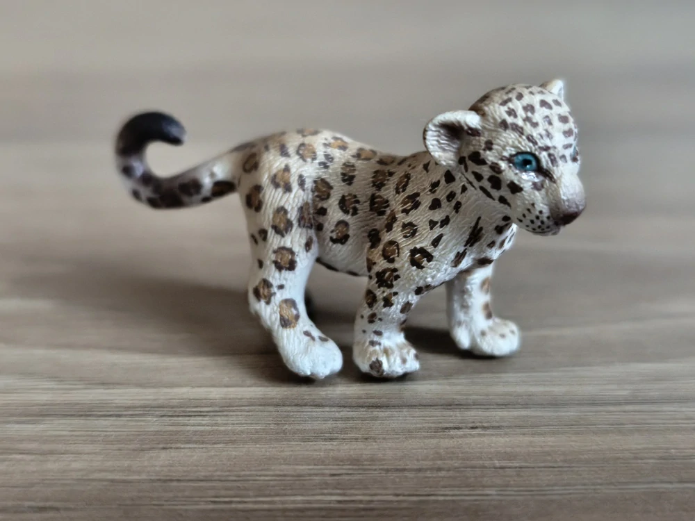 leopard mládě 14399, model 2008