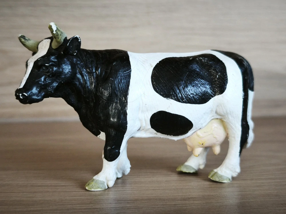 kráva 13214, model 1990