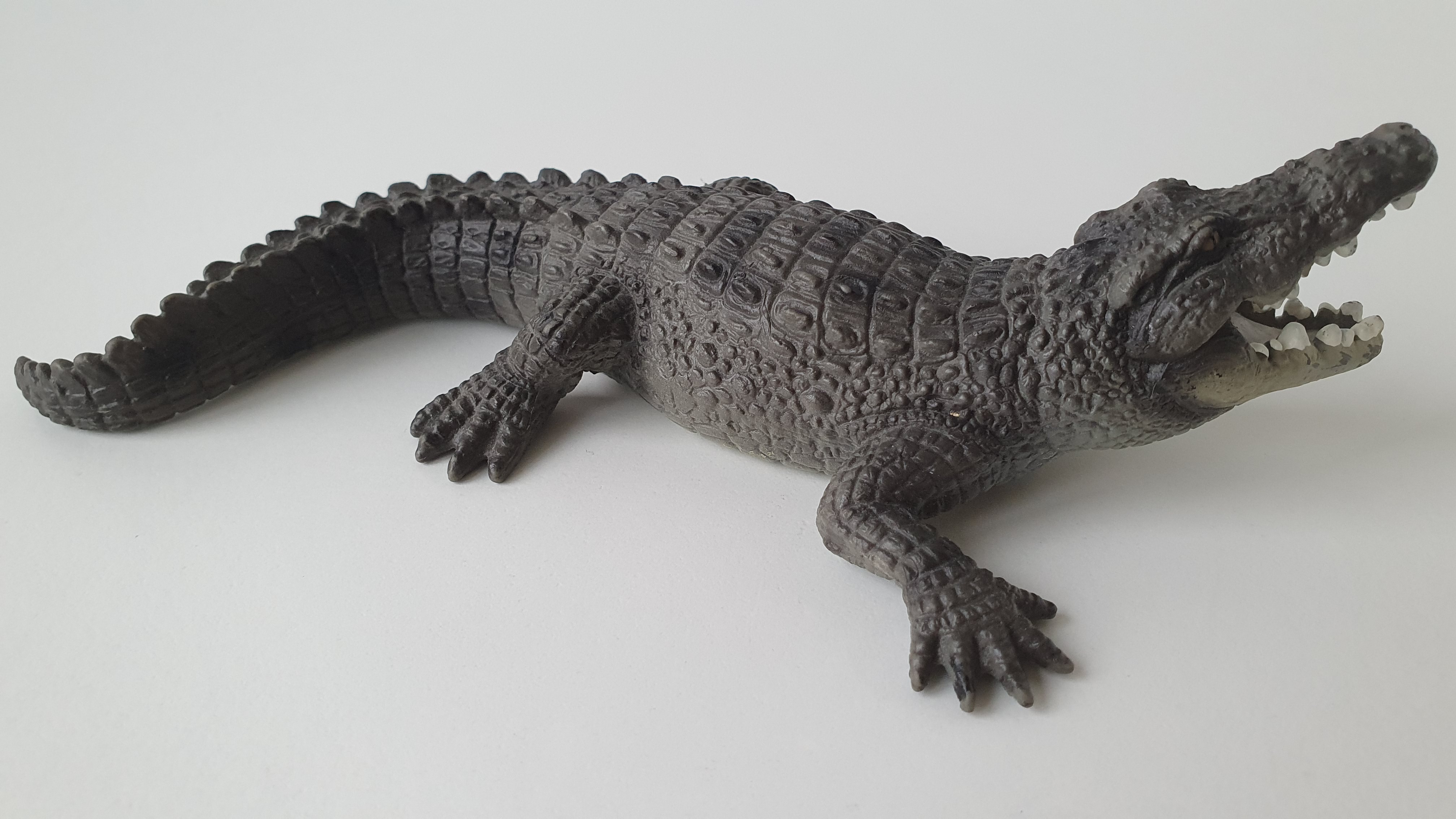 krokodýl  14378, model 2007