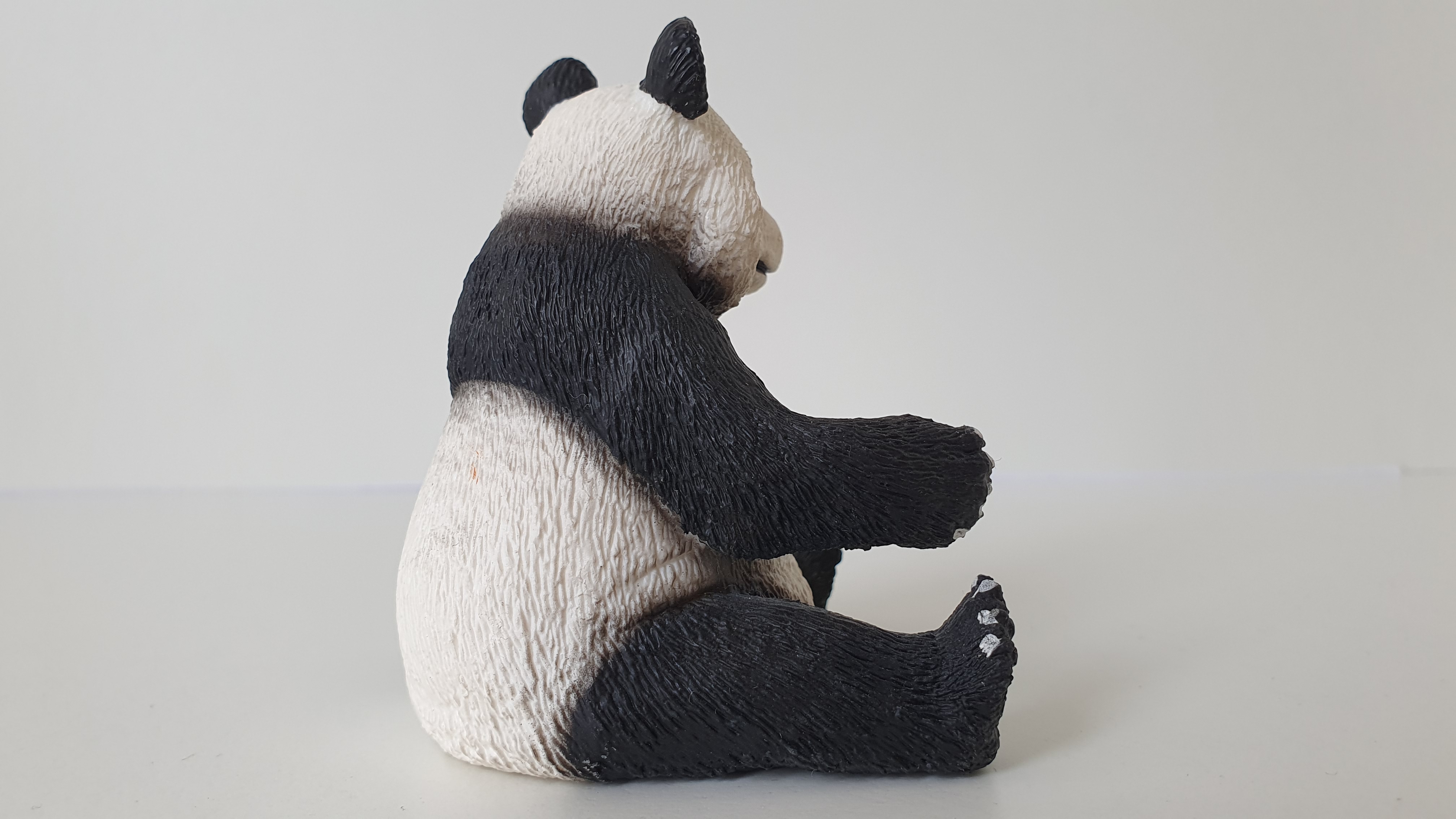 panda sedící  14773, model 2016