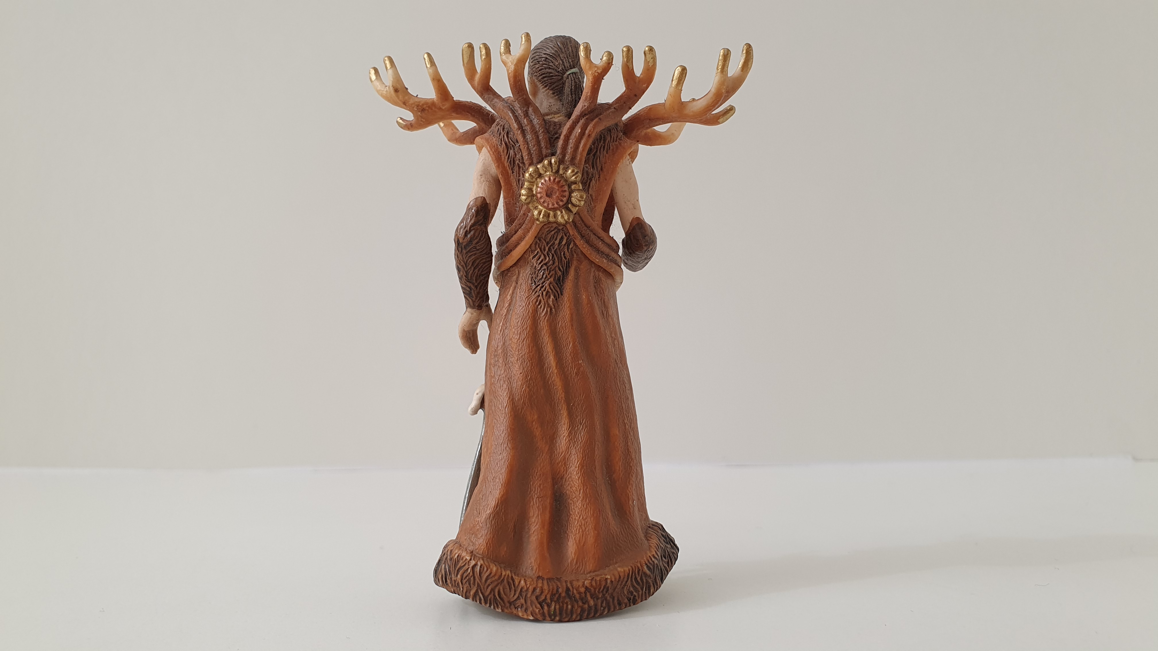 Apricum ( Red Deer) bez ruky 70430