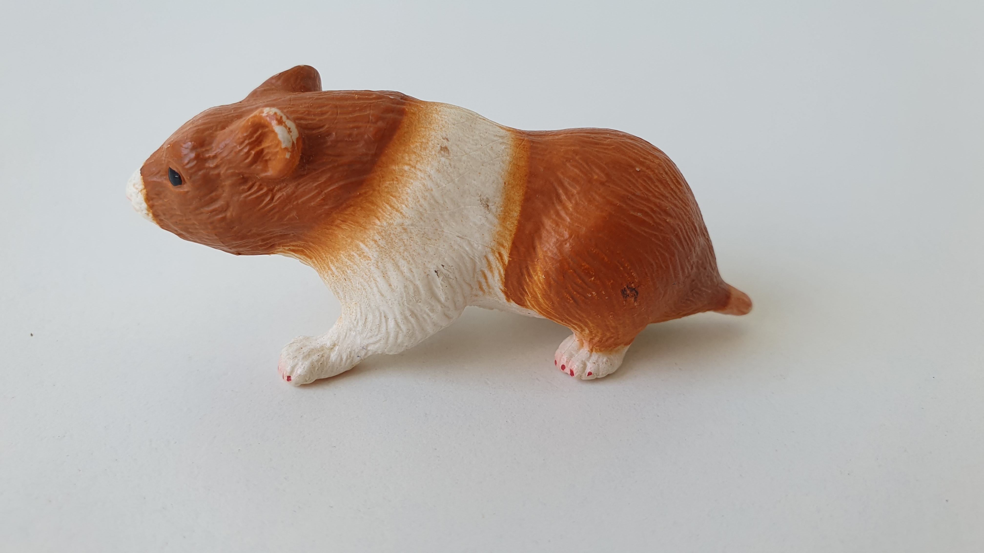 křeček 14412, model 2004