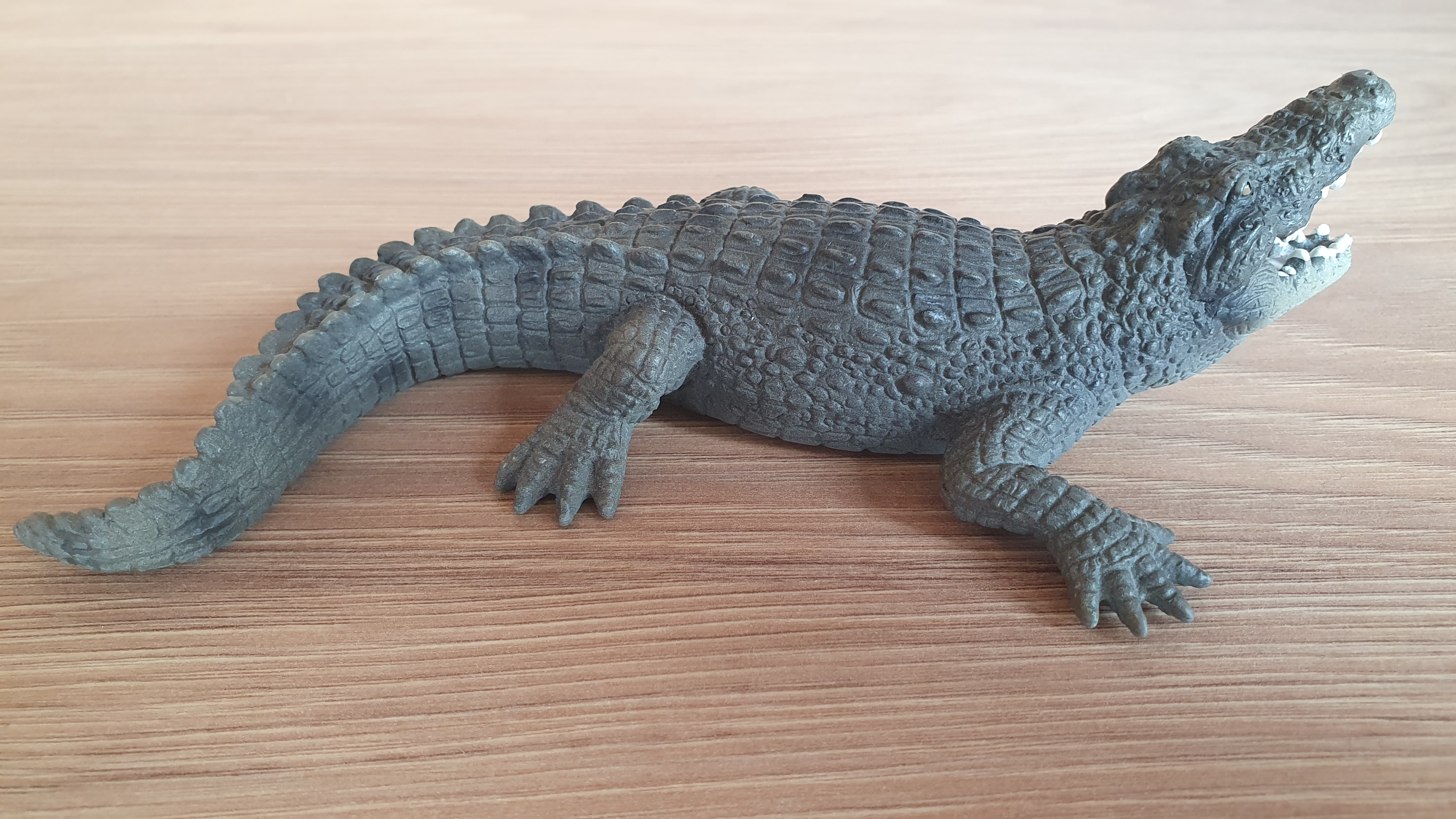 krokodýl  14378, model 2007