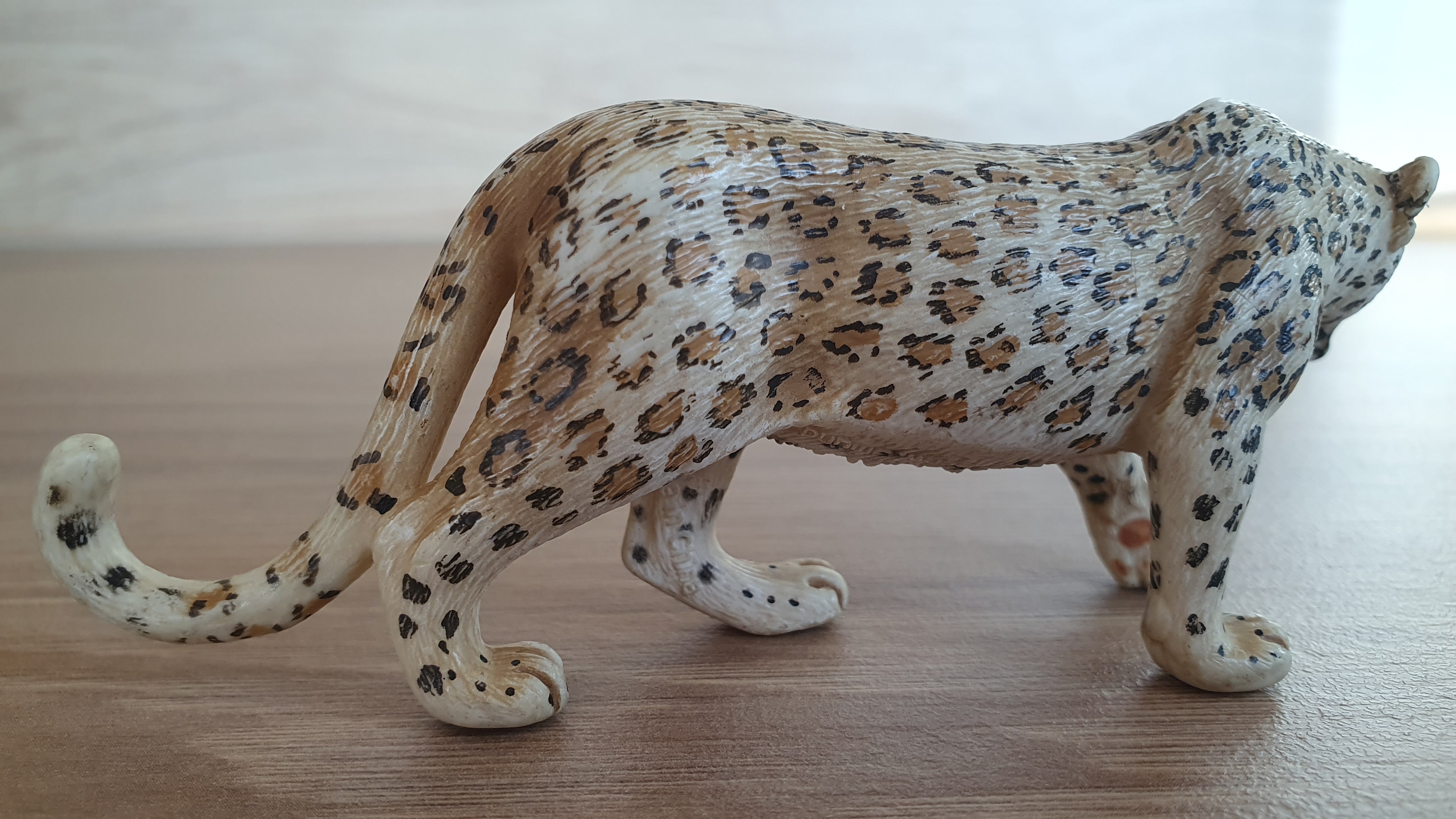 leopard 14360, model 2006