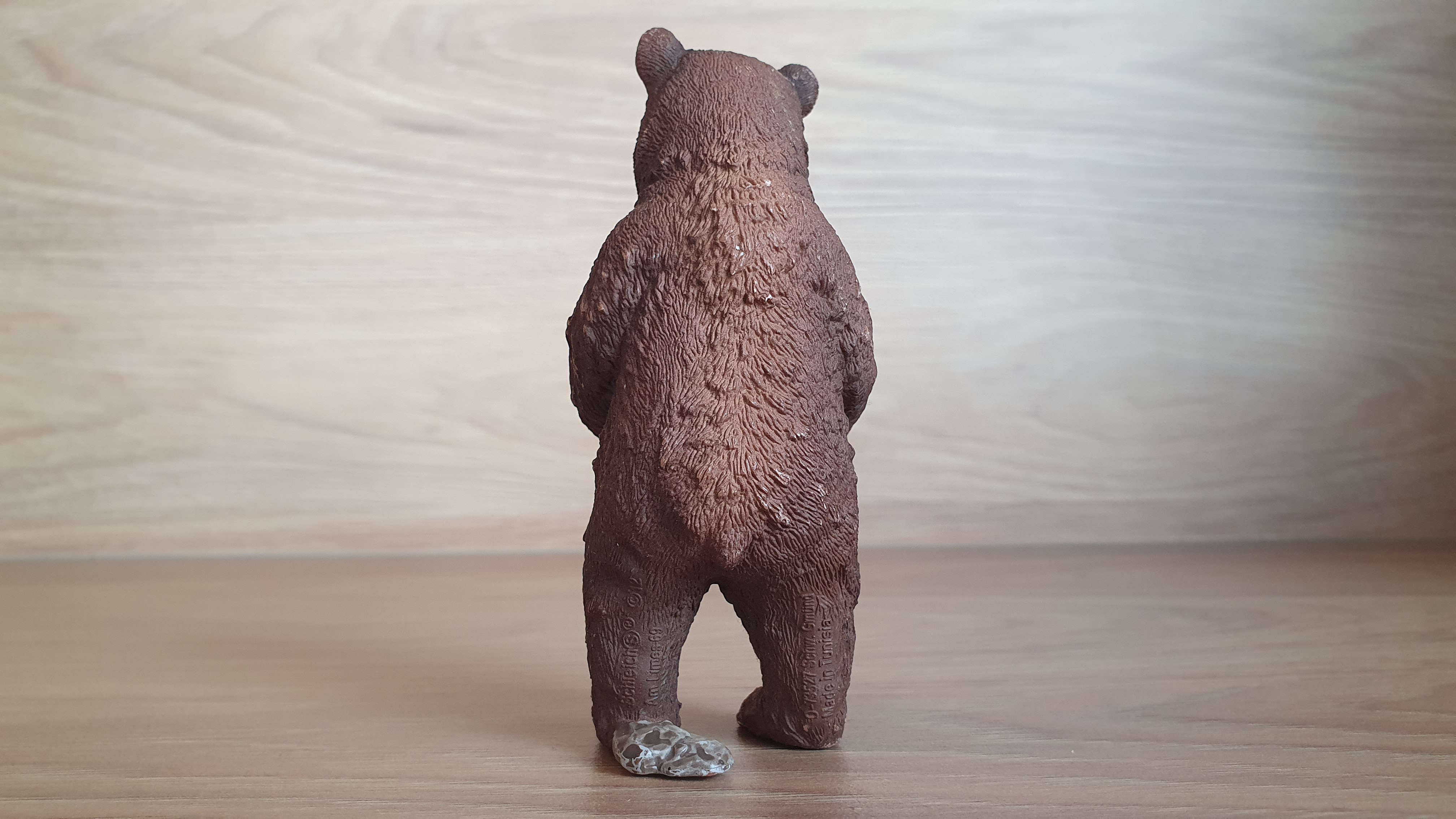 medvěd stojící 14686, model 2012