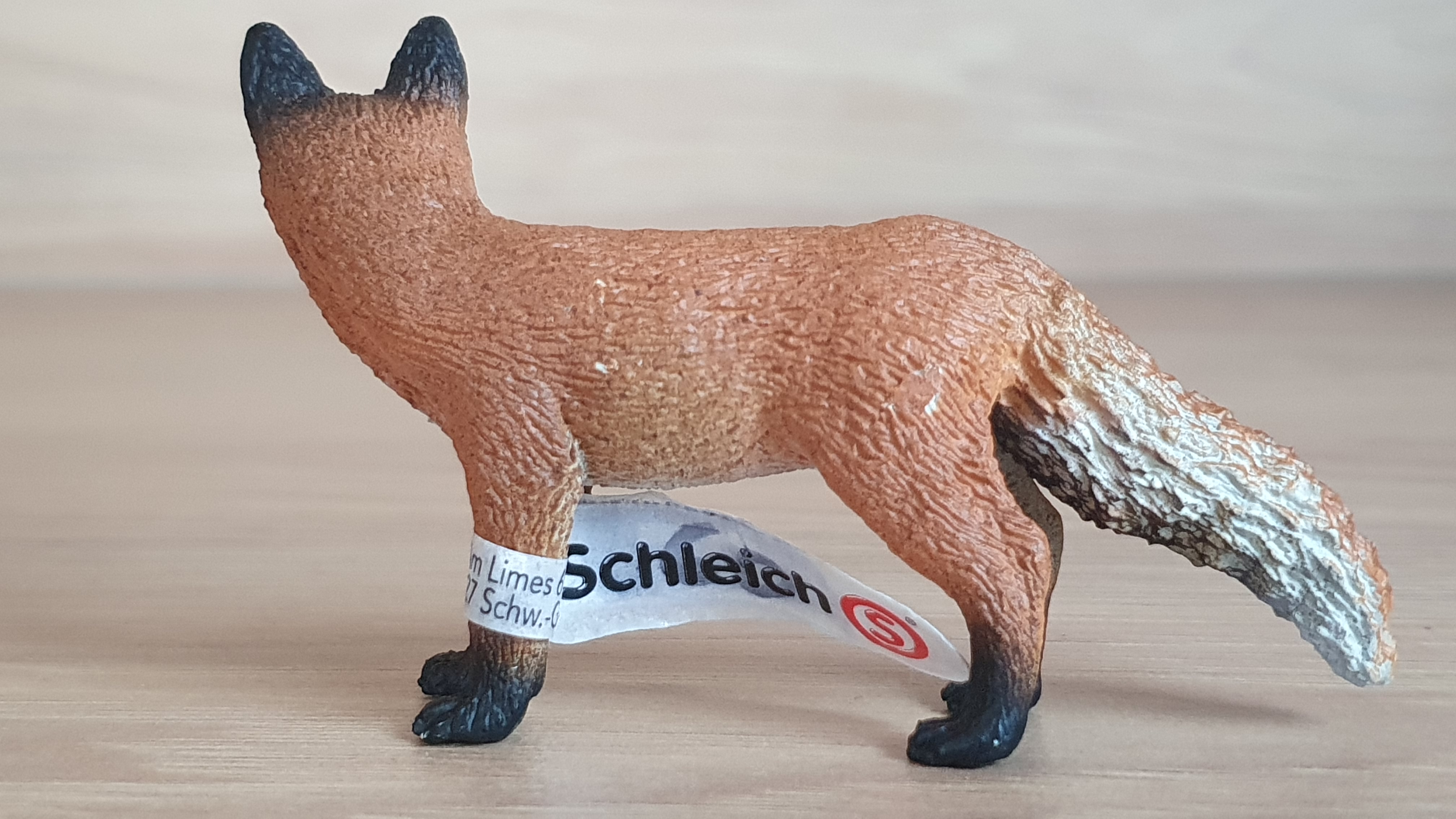liška  14782, model 2016