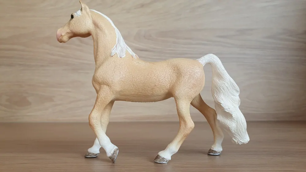 Americká jezdecká klisna 13912, model 2019
