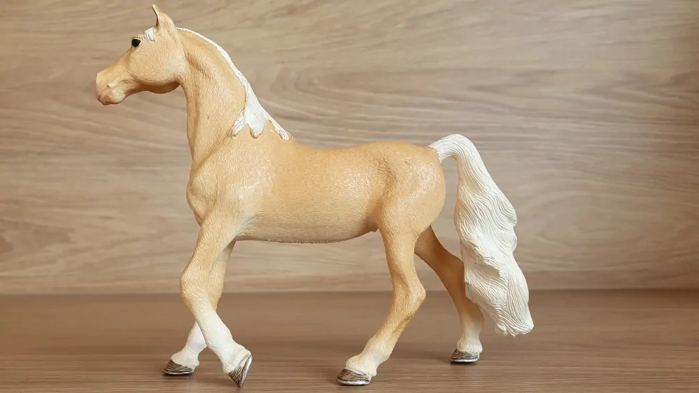 Americká jezdecká klisna  13912, model 2019