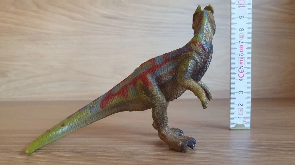 Dilophosaurus  14510, model 2003