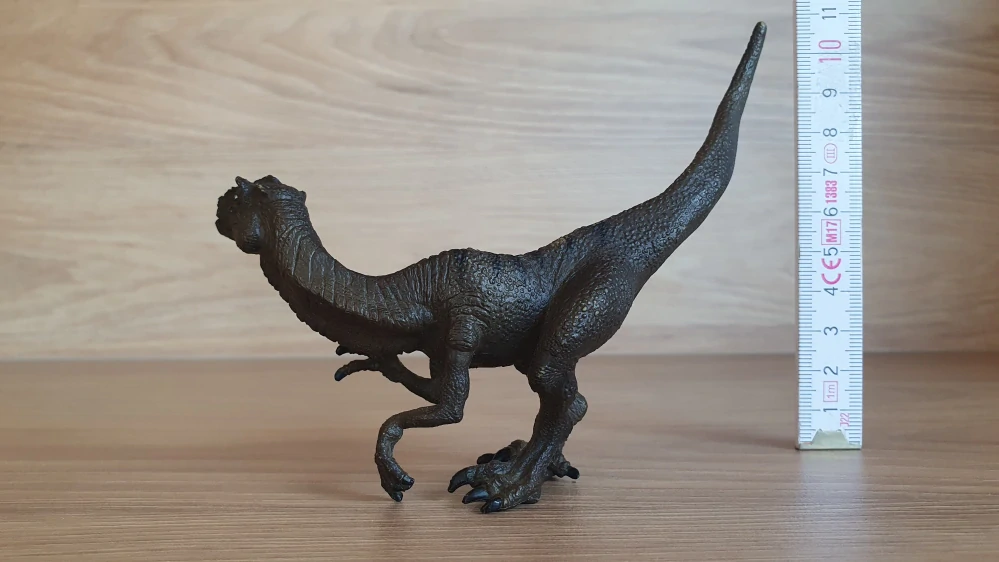 Dinosaurus zn. Delta sport