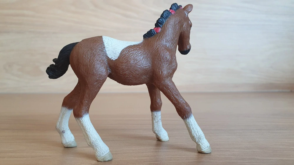 Trakenher hříbě edice McDonalds No 8, model 2020