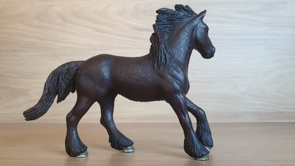 Fríská klisna 13604, model 2005