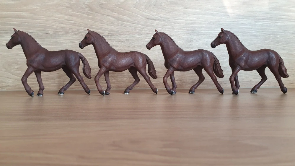 Schleich 13855 Anglický plnokrevník klisna 2016