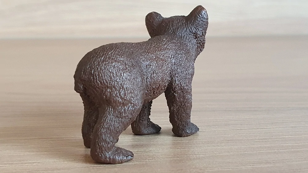 medvídě hnědé 42473, model 2018