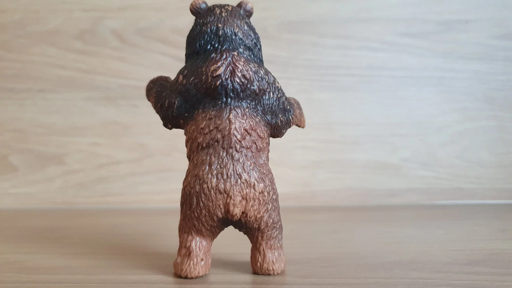 medvěd stojící 14128