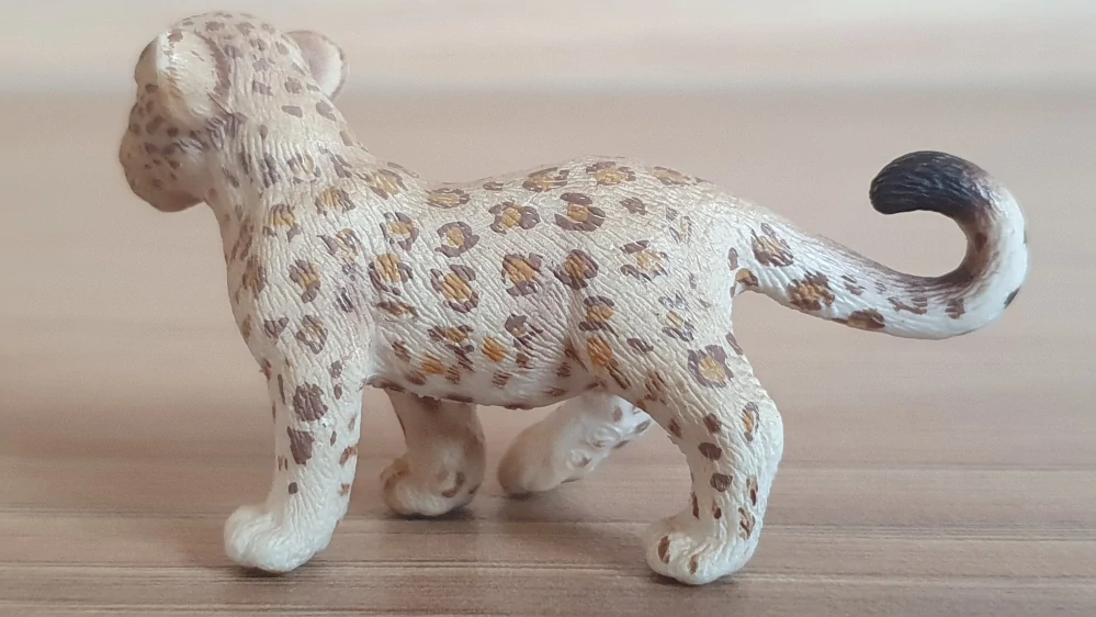leopard mládě 14399, model 2008