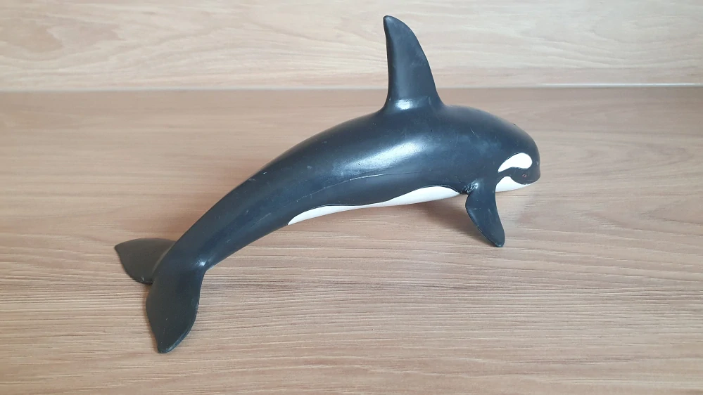 kosatka série 1:32 16071, model 1995