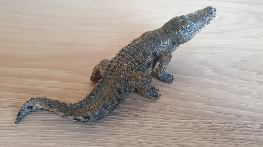 krokodýl s pohyblivou čelistí 14736, model 2014