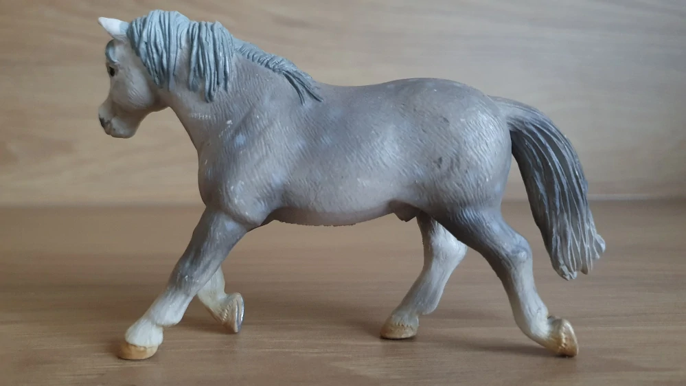 Jezdecký poník poník 13298, model 2004